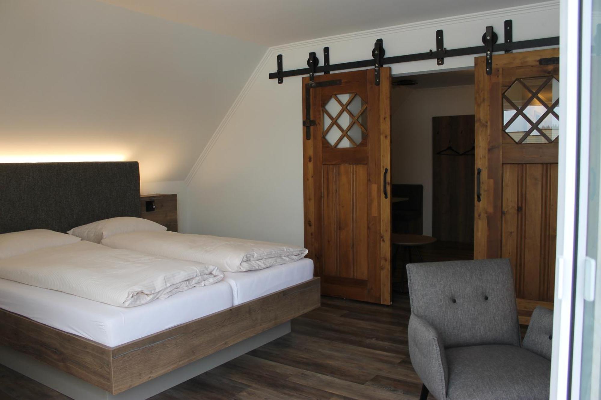 Landhotel Kastanienhof Georgenberg Екстериор снимка
